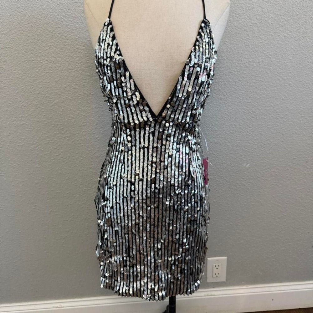 NWT‎ Mini Silver Sequin Dress Size Small